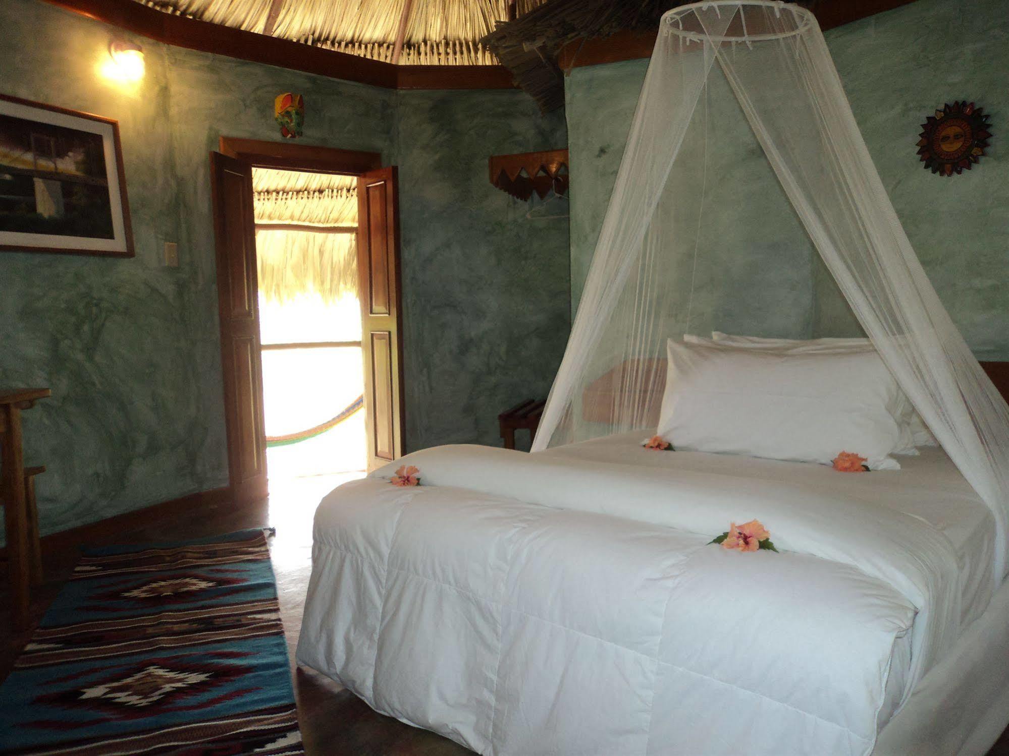 Gaia Riverlodge Unitedville ภายนอก รูปภาพ